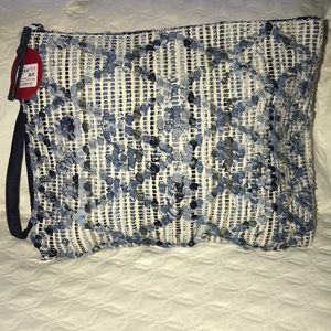 Brand new Evereve Clutch